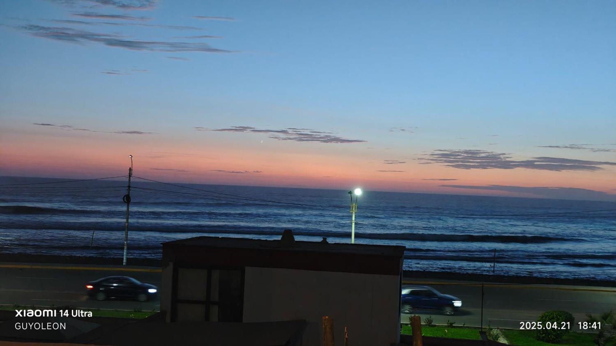 Yellow House Huanchaco Esterno foto